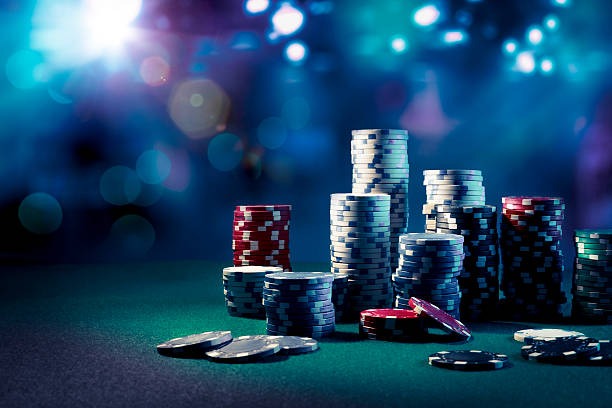 badakmas live Koprok table with dealer and multiple players in real-time match